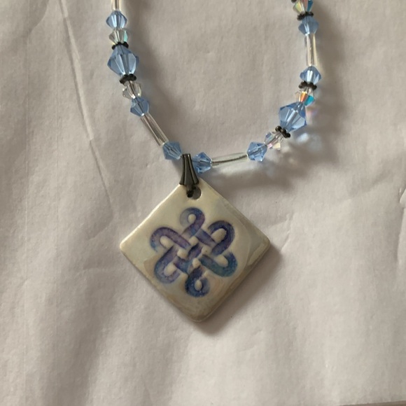 Crystal Beaded Necklace - Picture 3 of 6